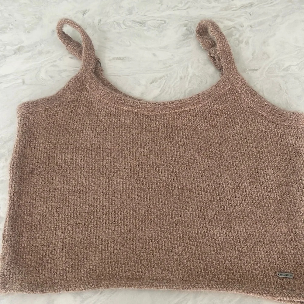 Hollister brown tank top sz large fuzzy knit cropped
